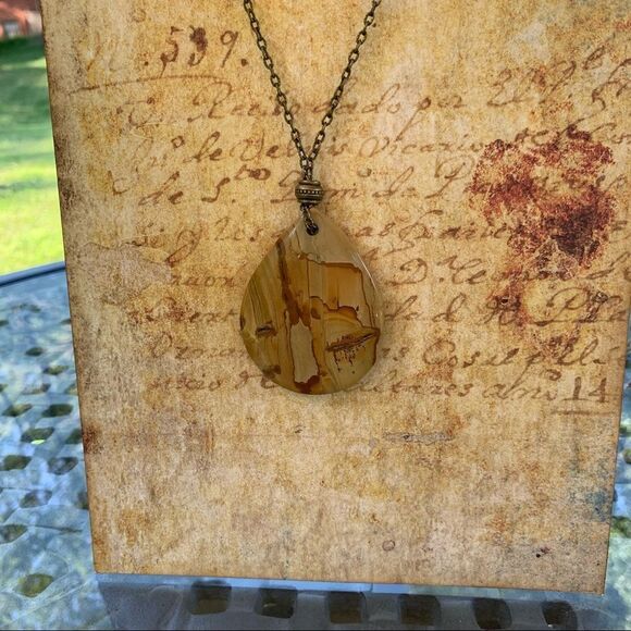 Hand crafted Large Tear Drop Jasper Necklace with Brass Chain 22” long - Picture 4 of 9